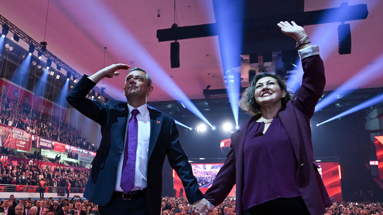 CHP’de 24 geçersiz oy tartışması! Yeni Ankara Yazarı Uğurluoğlu Odatv'ye konuştu