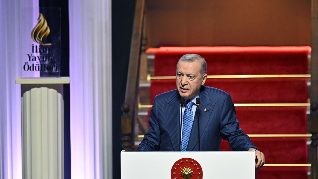 Cumhurbaşkanı Erdoğan'dan önemli mesaj: Yepyeni bir destan yazmaya başlayacağız