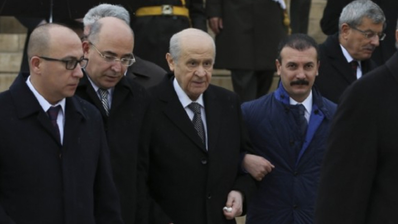 AK Partili isimden "darbe" çıkışı! Devlet Bahçeli'ye yönelik bir tehdit mi?