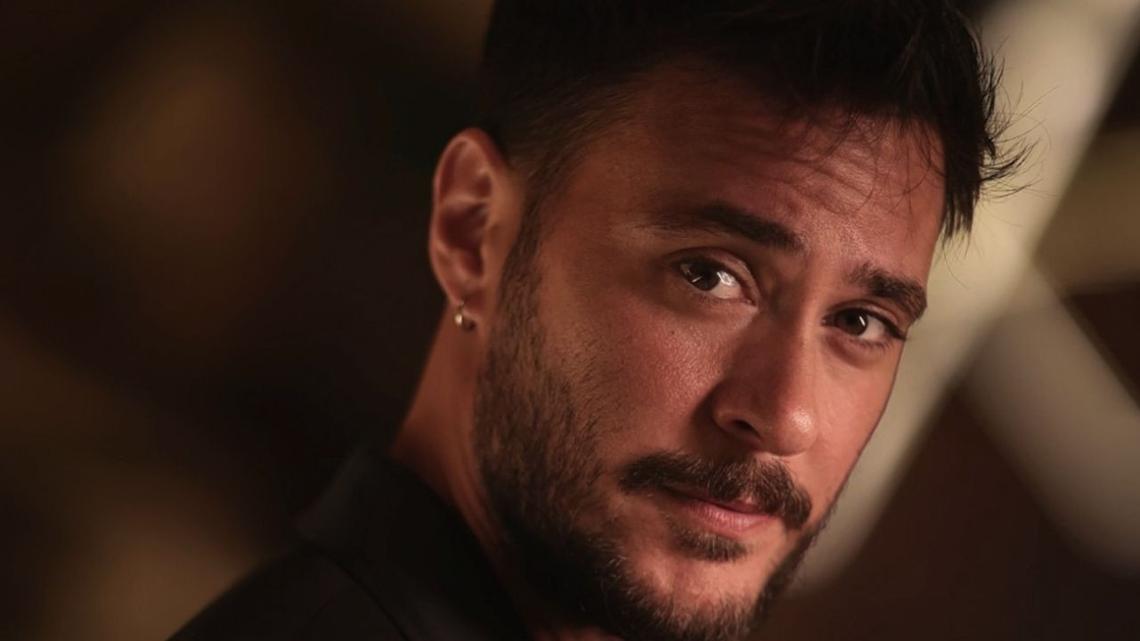 Anıl Altan kimdir, neden boşandı? Pelin Akil ile yollarını ayıran ünlü oyuncunun hayat hikayesi