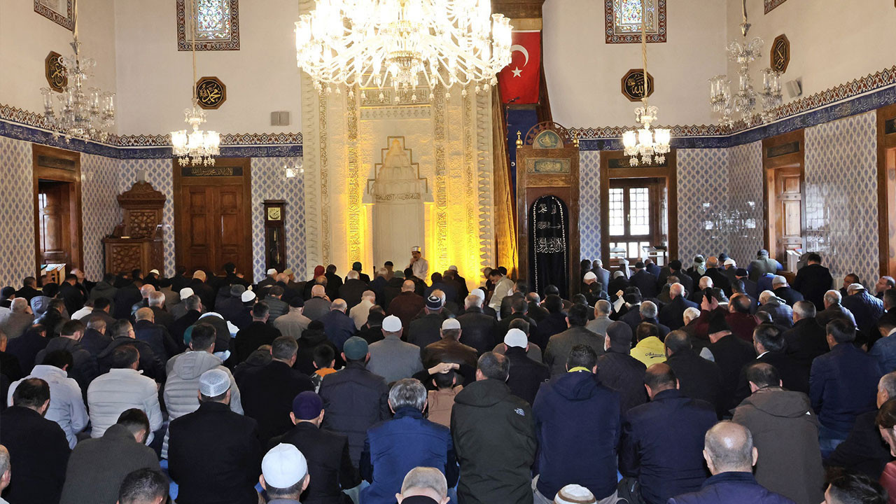 Seymen ve Bacıerenlerle Ankara ruhu canlandı: Anlamlı mevlit programı