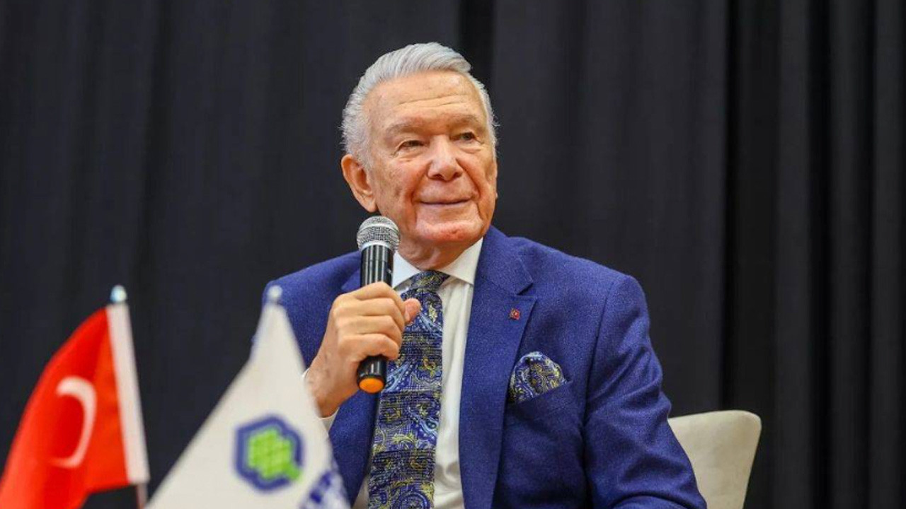 İşte Uğur Dündar'ın yeni adresi! Yeni gazete de yolda... Müjdat Gezen duyurdu