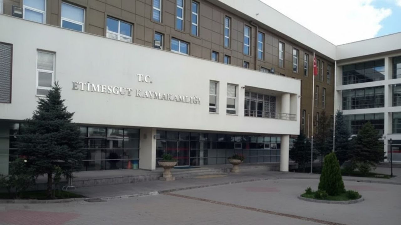 Etimesgut'ta "Açık Kapı"ya dijital akın: Başvuruların yüzde 86'sı e-Devlet üzerinden yapıldı!