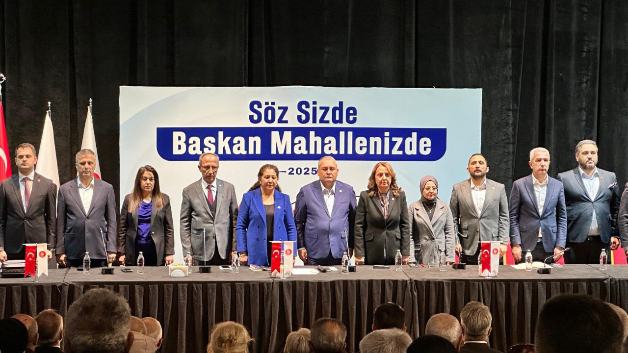 Keçiören'de "makam" sokağa taşındı! CHP'li Semra Dinçer ve Mesut Özarslan vatandaşla buluştu