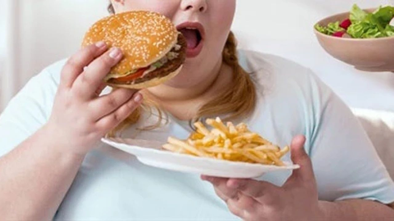 Depresyon obeziteyi tetikliyor: Risk yüzde 58 artıyor