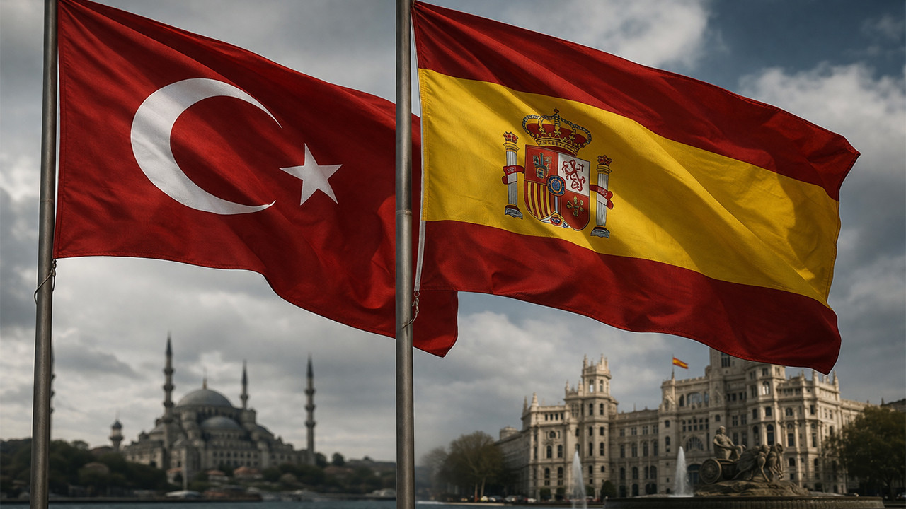 El analista de defensa español Roberto Escamez habló con Yeni Ankara! sobre las relaciones entre Turquía y España y el conflicto con Irán.