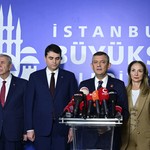 Gültekin Uysal'dan İBB’ye destek ziyareti: Demokrasiye ve Cumhuriyete sahip çıkmalıyız"