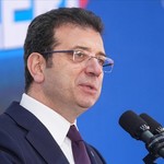 Ekrem İmamoğlu'ndan "demokrasiye sahip çıkın" mesajı