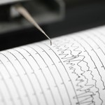 Ege Denizi'nde korkutan deprem!