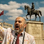 Daha önce saldırıya uğramıştı! Akademisyen Kemal Sağlam’dan Ankara’da Gazze için tek kişilik eylem