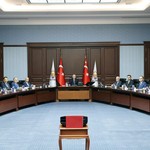AK Parti MYK toplantısı sona erdi