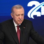 Cumhurbaşkanı Erdoğan'dan Özel'e Ferdi Zeyrek için geçmiş olsun telefonu