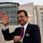 İmamoğlu ve avukatları katılmadı dava ertelendi!