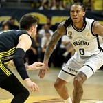 Fenerbahçe seride 1-0 öne geçti