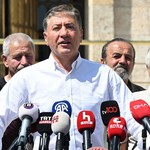 CHP'li Emir'den doğal alanları madenciliğe açan yasa teklifine sert tepki: Kömür çıkartacak diye zeytinliklerimizi yok etmeye çalışıyorlar!