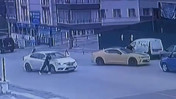 Ankara Mamak'ta yol kavgası büyüdü, 2'si kadın 3 kişi sürücüyü darp etti