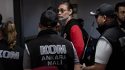 Erdal Beşikçioğlu'nun gözaltı sonrası gözler Behzat Ç. oyuncularında