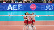 Filenin Sultanları finalde! Sırbistan'ı 3-0 mağlup etti