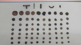 Kırıkkale’de tarihi eser operasyonu: Bizans dönemine ait sikkeler ve objeler ele geçirildi