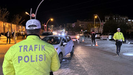 Kırıkkale'de zincirleme trafik kazası: 6 yaralı!