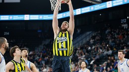 Nefes kesen maçta kazanan Fenerbahçe Beko
