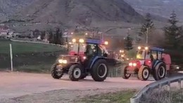 Yozgat’ta Ekrem İmamoğlu’na destek konvoyu: Çiftçiler traktörleriyle katıldı
