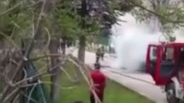 Gölbaşı'nda park halindeki temizlik aracı alev alev yandı