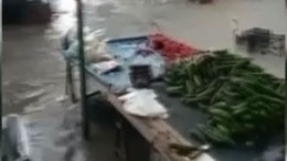 Ankara’da sağanak yağış hayatı felç etti! Keçiören sele teslim oldu