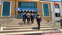 Yozgat’ta 19 yıl kesinleşmiş hapis cezası bulunan FETÖ firarisi, yakayı ele verdi