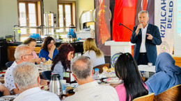 Başkanlar Ceylan ve Acar, kahvaltı programında bir araya geldi