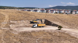 Akdağmadeni'nde TOKİ konutları inşaatı için ilk kazma vuruldu