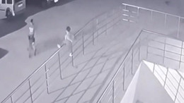 Polatlı’da feci kaza: 2 yaşındaki çocuk demir korkuluklardan düşerek ağır yaralandı