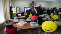 Kırıkkale’de ilk gün heyecanı: Ders zili 44 bin öğrenci için çaldı