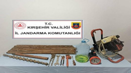 Kırşehir’de kaçak kazı yapan defineciler, ava giderken avlandı