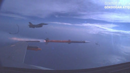 Bakan Kacır paylaştı: Yerli hava-hava füzeleri Bozdoğan ve Gökdoğan hedefi tam isabetle vurdu