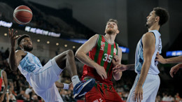 Türk Telekom, sahasında Karşıyaka'yı 111-59 mağlup etti