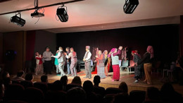 ABB şehir tiyatrolarından ‘Düğün ya da Davul’ sahnede! Tiyatro ne zaman ve ücretsiz mi?