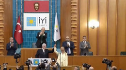 Eski Memleket Partisi Sözcüsü İpek Özkal Sayan İYİ Parti saflarında!