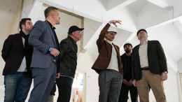 Başkan Beşikcioğlu, Yunus Emre Kültür Merkezi'nin yenilenme çalışmalarını inceledi