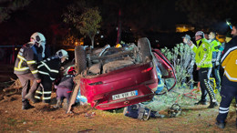 Otomobil, takla atarak çarptığı ağacı kökünden söktü: 1 ölü