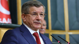 Ahmet Davutoğlu'ndan şaşırtan karar! Gelecek Partisi siyasi faaliyetlerini sonlandırıyor