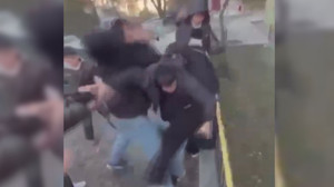 Keçiören'de akran zorbalığı: Sokak ortasında bıçaklandı