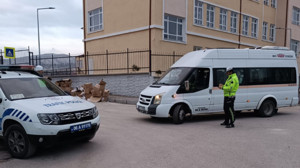 Okullar açıldı, Ankara'da servis denetimleri başladı