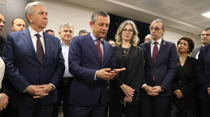 'Yunus Emre Bir Tasavvuf Müzikali' Etimesgut'ta seyirciyle buluştu