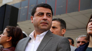 Demirtaş’tan “Terörsüz Türkiye” sürecine eleştiri: “Kardeşlik için tek adım bile atılmadı”