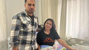 Kızının adımları için mücadele eden bir baba Latif Karakuş: "Kızım yürüsün diye her kapıyı çalıyorum"