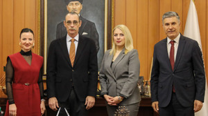 Etimesgut Belediyesi ve Dünya Göz Hastanesi arasında sağlık protokolü imzalandı