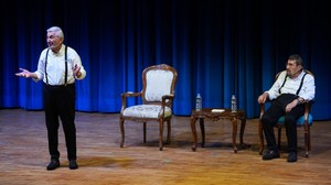 Duayen sanatçılar, 60'ıncı sanat yıllarında ilk kez aynı sahneyi paylaşıyor