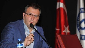 Cem Küçük Kimdir, Nereli, Eşi Kim, Kaç Yaşında, Ne İş Yapıyor? Çocukları ve Hayatı