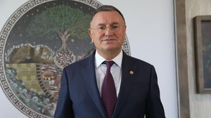 Lütfü Savaş'tan CHP olağanüstü kurultayına iptal başvurusu